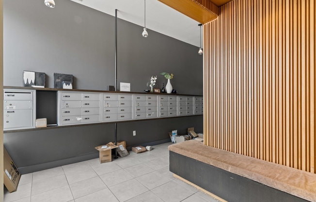 1 bed, 1 bath, 657 sqft, $3,500, Unit L515