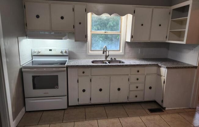 30 BATTEY DR