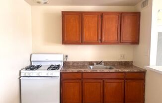 1 bed, 1 bath, 580 sqft, $950, Unit H15