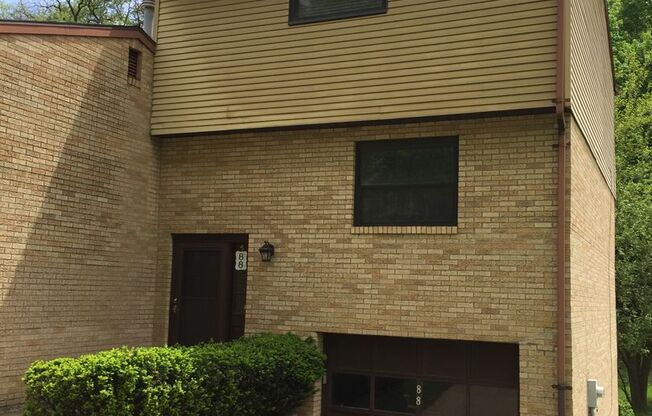2 Bedroom Townhouse in Shaler
