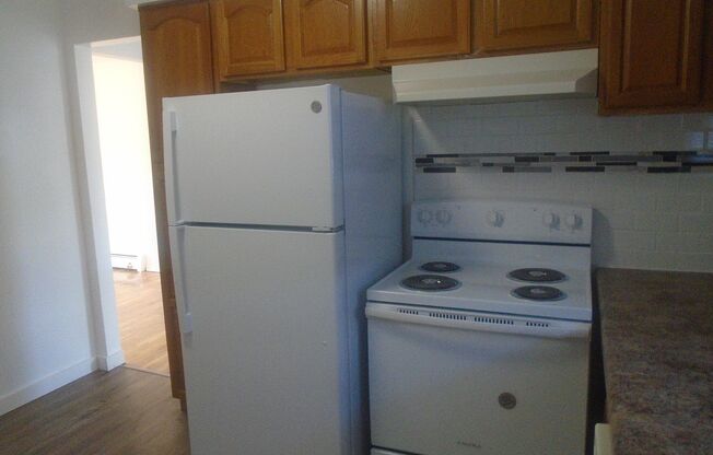 1 bed, 1 bath, 725 sqft, $1,690, Unit 1703