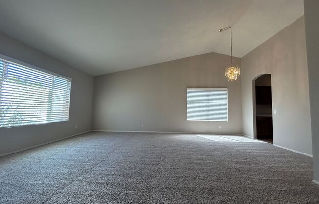 6858 S 19th St, Phoenix