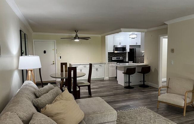 Two Bedroom One Bath Condo for Rent in Playa Del Rey