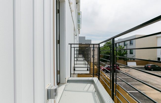 1 bed, 1 bath, 650 sqft, $1,495, Unit 1250 - C