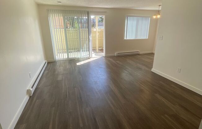 1 bed, 1 bath, 750 sqft, $1,525, Unit C104