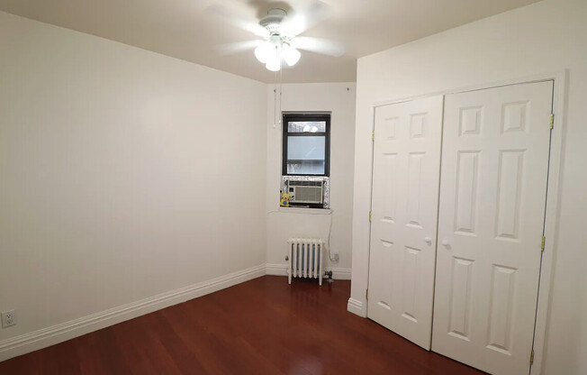434 E 75 ST