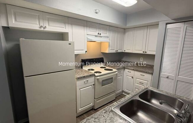 198 N. Fernwood Avenue Unit 1-6