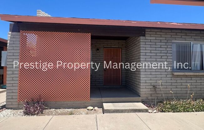 Darling East Side Duplex