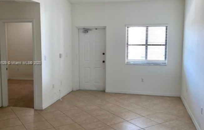 Beautiful 2/2 apartment
