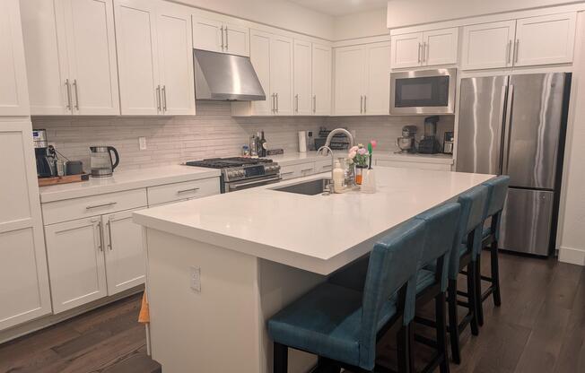 44819 S GRIMMER BLVD