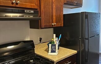 1 bed, 1 bath, 693 sqft, $1,255, Unit 2305