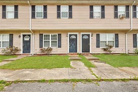 1100 Pineland Ave #5E