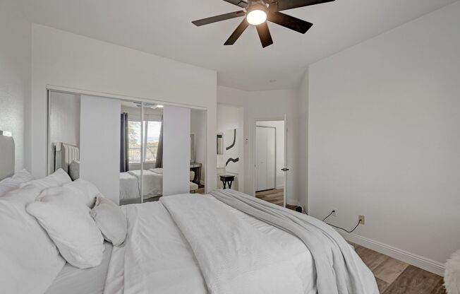2 beds, 2 baths, $2,300
