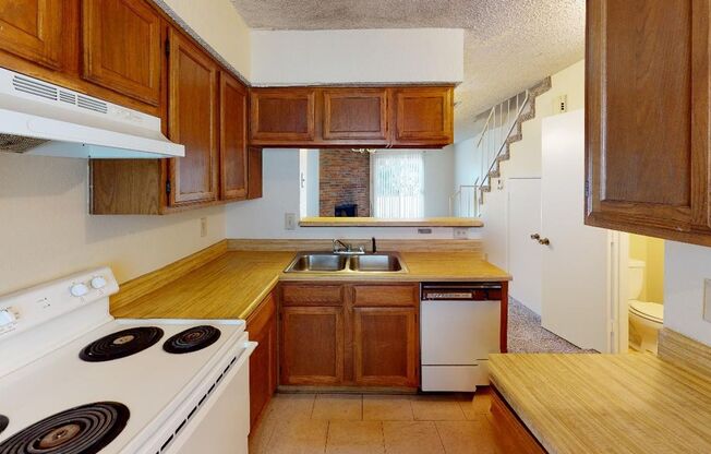 Charming & Spacious 2-Story Townhome