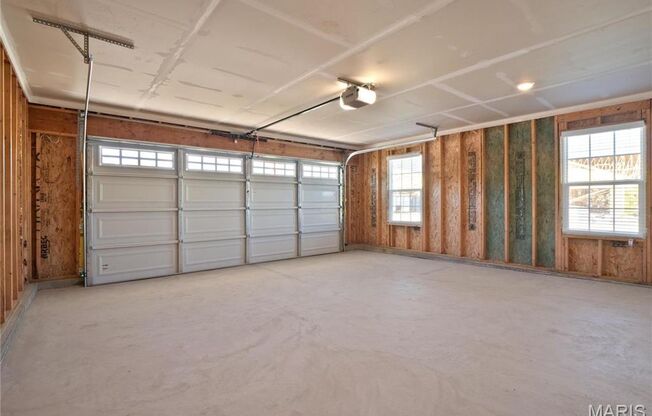 2 beds, 2 baths, 1,297 sqft, $2,200, Unit Biscayne Bay Place - 124