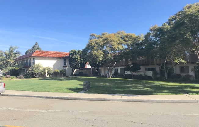 Remodeled Townhome in Point Loma/Sports Arena