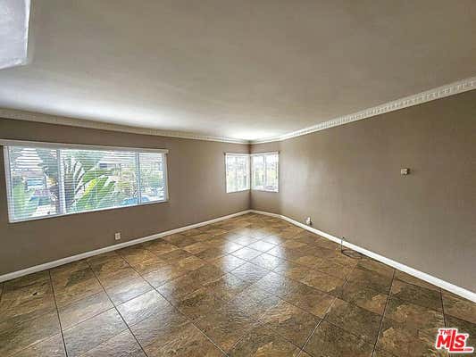 2 beds, 1 bath, 750 sqft, $3,025