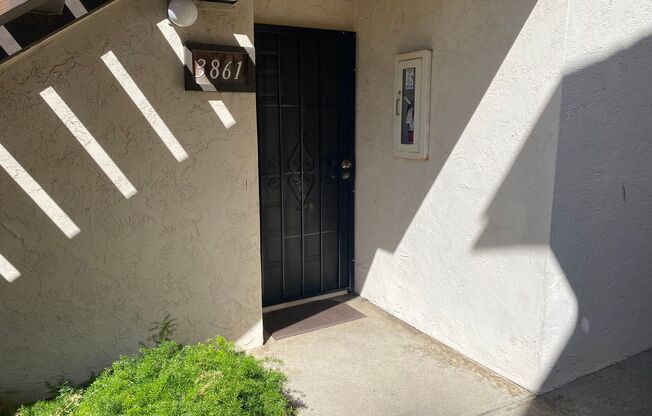 Large 1BR Condo with 2 Parking Spots & Patio