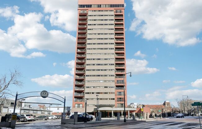 1 bed, 1 bath, $1,725, Unit # 405