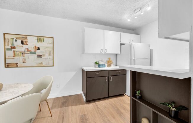 Gilmore Apartments | Fully Renovated Studios & One Bedrooms in West Seattle
