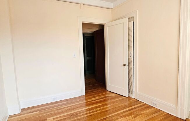 1 bed, 1 bath, 550 sqft, $1,500, Unit 204