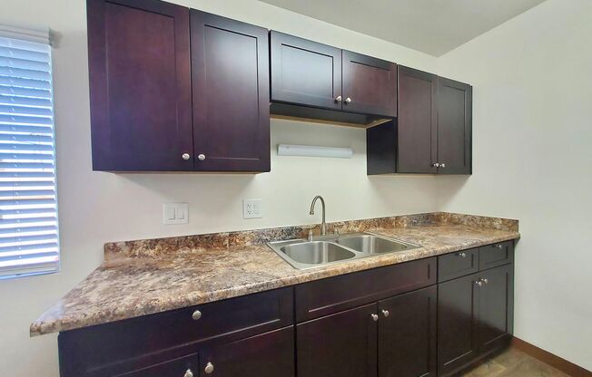 1 bed, 1 bath, $1,695, Unit 07