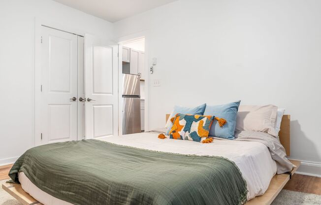 1 bed, 1 bath, $1,500, Unit B Building 404R