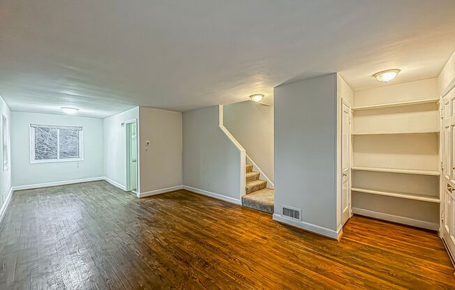 Beautiful 3 Bed 1 Bath End Row Brick Townhouse With Fenced In Yard In River Terrace