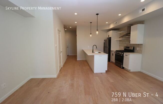 759 N UBER ST