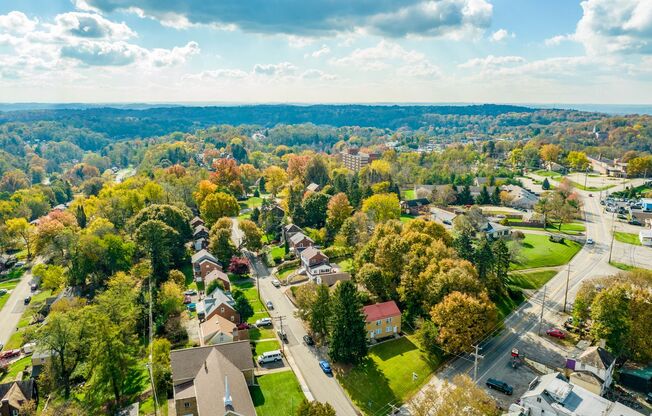 AVAILABLE JULY 1st!! FANTASTIC 1-bedroom in PENN HILLS!