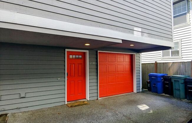Well-appointed townhome in the heart of Ballard! 3 Bedrooms with Garage Parking!