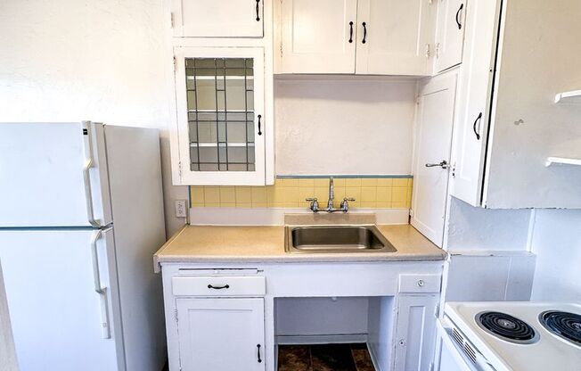 1 bed, 1 bath, 590 sqft, $2,295, Unit 15