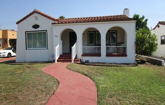 712 Portola Ave.