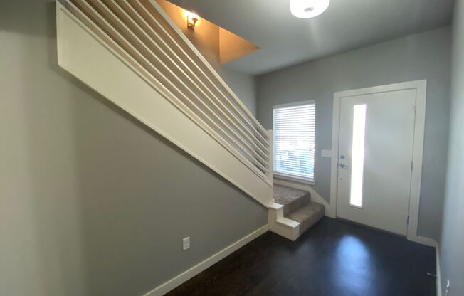 5 Bedroom Duplex in Edmond & (Contact Info Below)