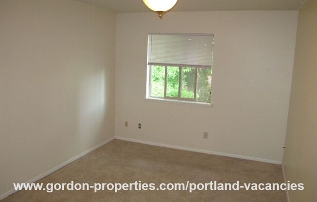 2 beds, 1 bath, $1,495