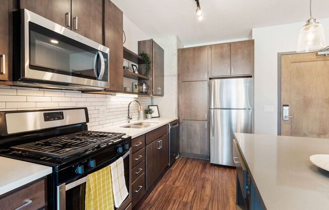 1 bed, 1 bath, 678 sqft, $2,115, Unit 1504