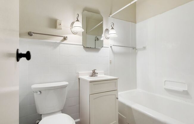 1 bed, 1 bath, 600 sqft, $1,095, Unit 2069-31