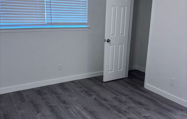 1 bed, 1 bath, 540 sqft, $1,100, Unit 103