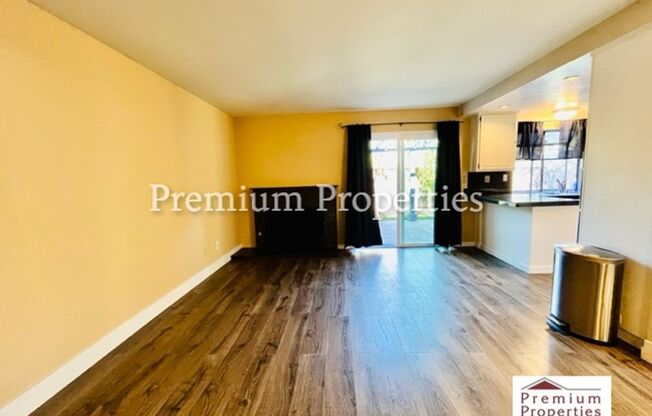 3 beds, 2.5 baths, $4,200