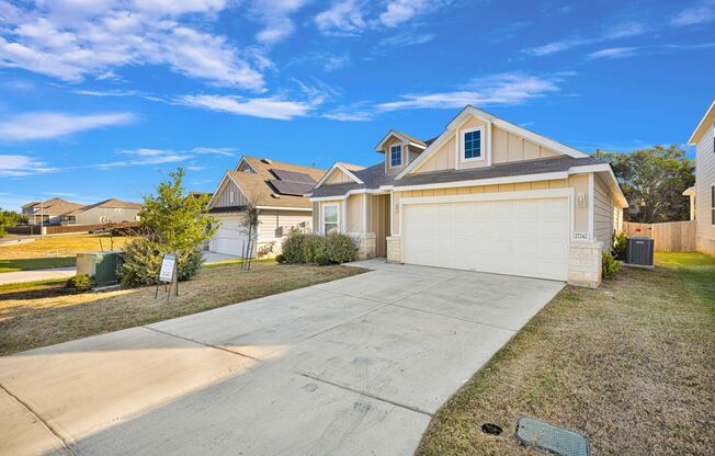 Beautiful Rental Home in North SA! **LEASING ONLY**