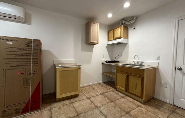 1496 Belle St.