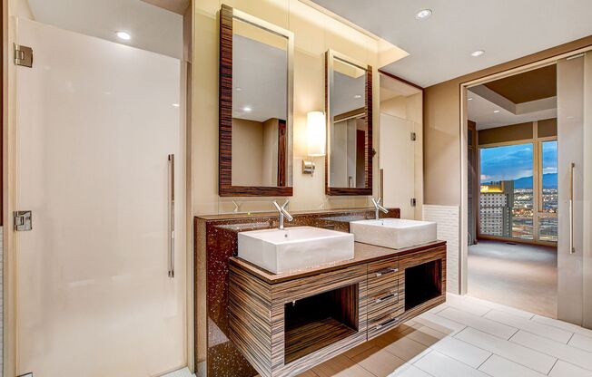 1 bed, 1.5 baths, $6,995
