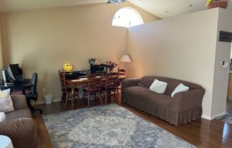 3 beds, 2 baths, $2,500