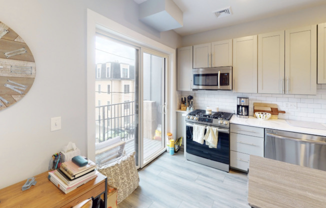 1 bed, 1 bath, 650 sqft, $3,695, Unit 306