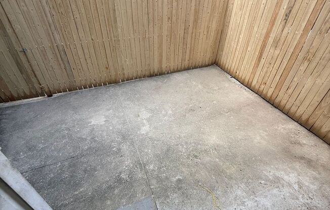 1 bed, 1 bath, 875 sqft, $1,000, Unit 2246 S 15TH ST 1ST FLR