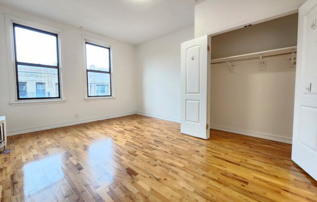 638 W 160 ST