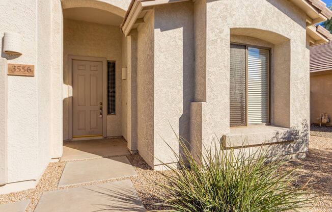 3556 E HAMPTON LN