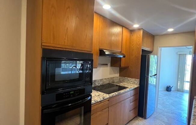 3 Bedroom 2 Bath Condo in Beautiful La mesa with view of Lake Murray