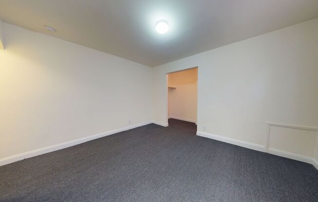 Studio, 1 bath, 295 sqft, $920, Unit A307