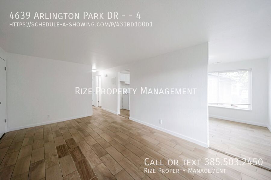4639 ARLINGTON PARK DR
